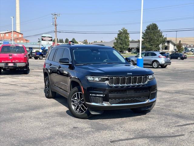 2022 Jeep Grand Cherokee L Limited 4x4 2022 Jeep Grand Cherokee L Limited 4x4
