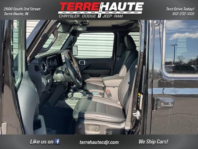 2025 Jeep Wrangler WRANGLER 4-DOOR SAHARA