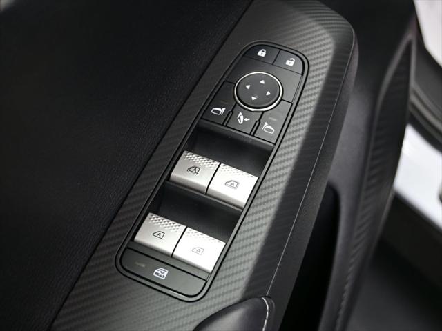 2025 Mitsubishi Outlander PHEV SE S-AWC