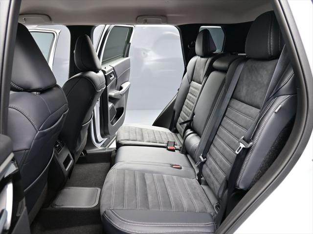 2025 Mitsubishi Outlander PHEV SE S-AWC