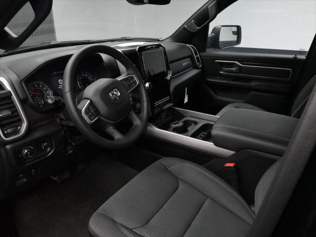 2023 Ram 1500 Big Horn Crew Cab 4x4 5'7" Box