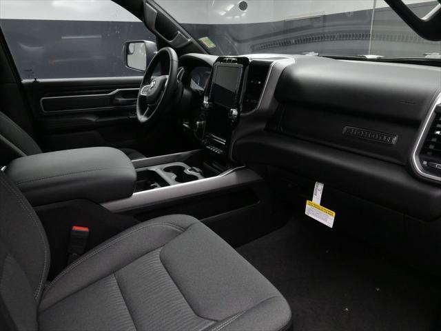2023 Ram 1500 Big Horn Crew Cab 4x4 5'7" Box
