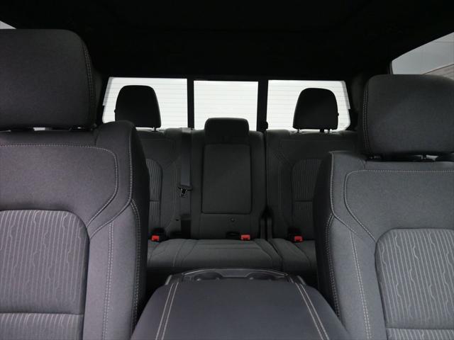 2023 Ram 1500 Big Horn Crew Cab 4x4 5'7" Box