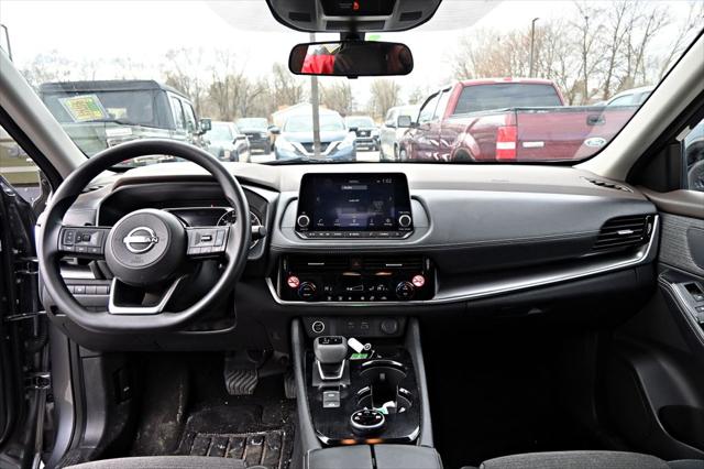 2022 Nissan Rogue SV Intelligent AWD