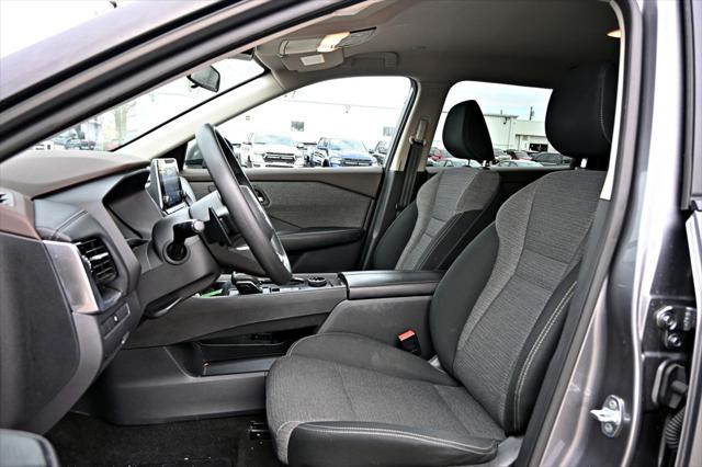 2022 Nissan Rogue SV Intelligent AWD