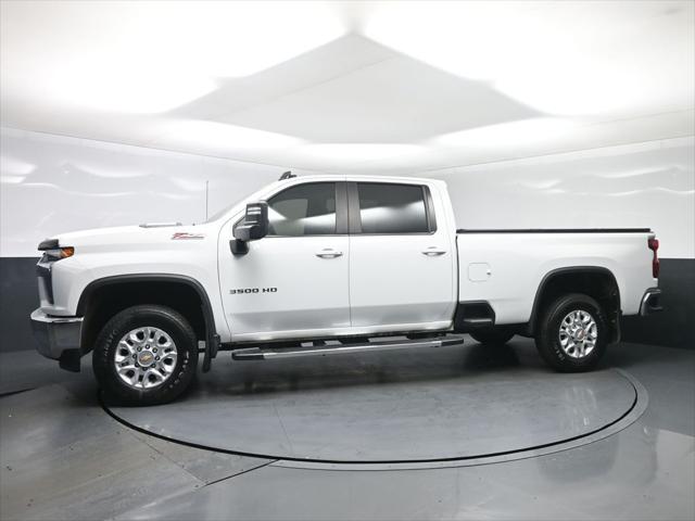 2022 Chevrolet Silverado 3500HD 4WD Crew Cab Standard Bed LT
