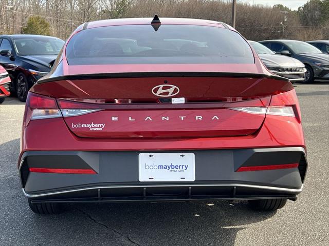 2025 Hyundai Elantra SEL Sport