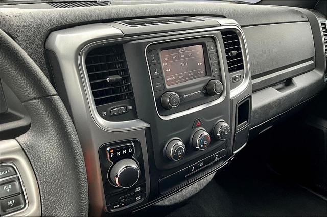 2024 Ram 1500 Classic Warlock Crew Cab 4x4 5'7" Box