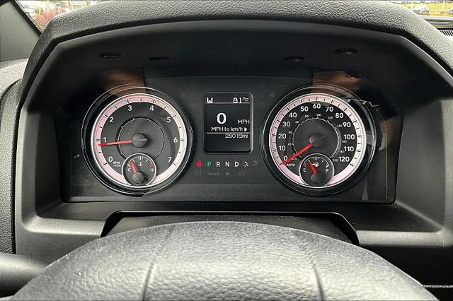 2024 Ram 1500 Classic Warlock Crew Cab 4x4 5'7" Box