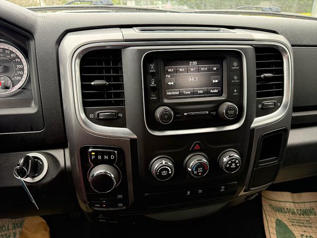 2024 Ram 1500 Classic Warlock Crew Cab 4x4 5'7" Box