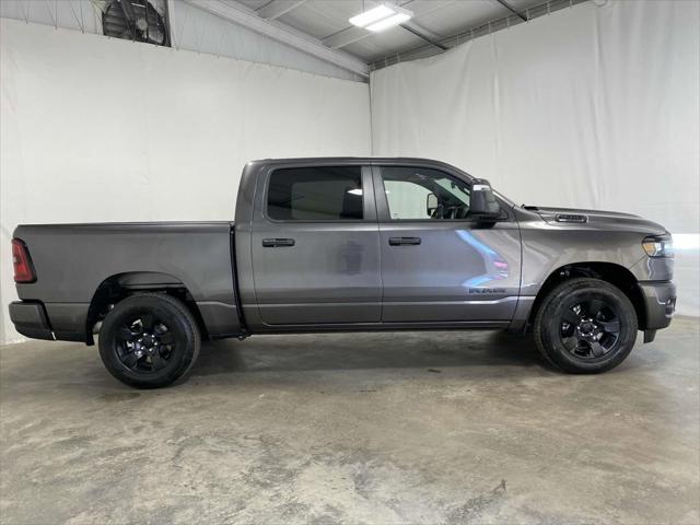 2025 RAM Ram 1500 RAM 1500 TRADESMAN CREW CAB 4X4 57 BOX