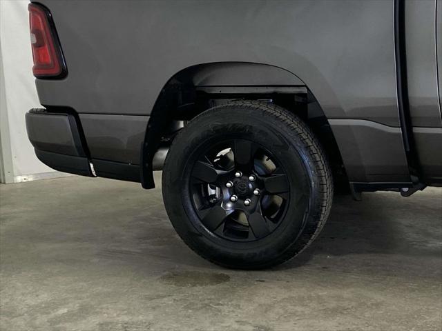 2025 RAM Ram 1500 RAM 1500 TRADESMAN CREW CAB 4X4 57 BOX