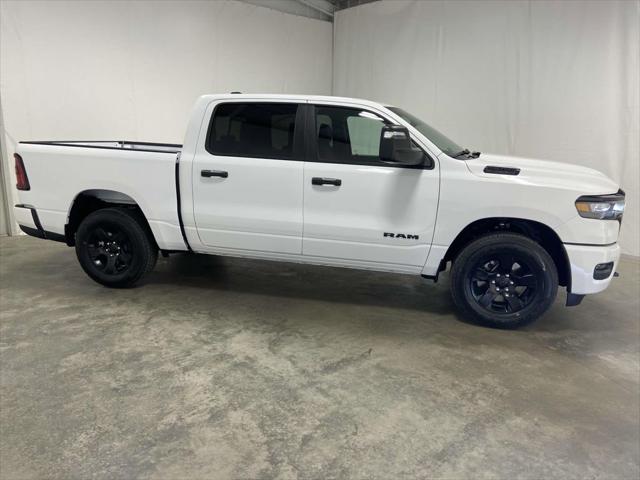 2025 RAM Ram 1500 RAM 1500 TRADESMAN CREW CAB 4X4 57 BOX