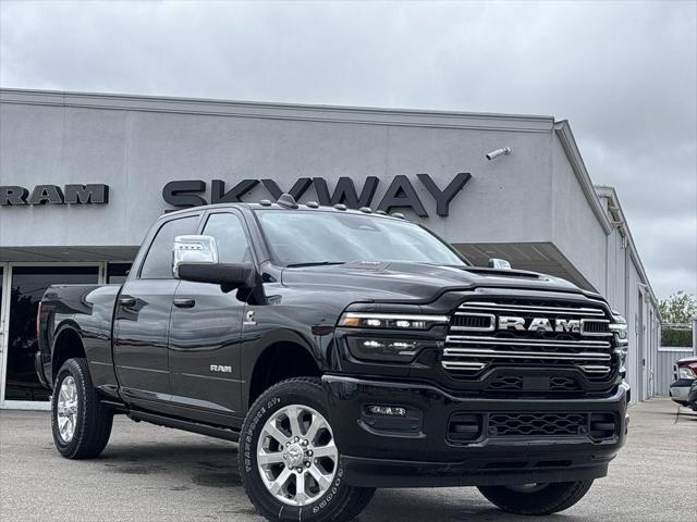 2025 RAM Ram 3500 RAM 3500 LARAMIE CREW CAB 4X4 64 BOX
