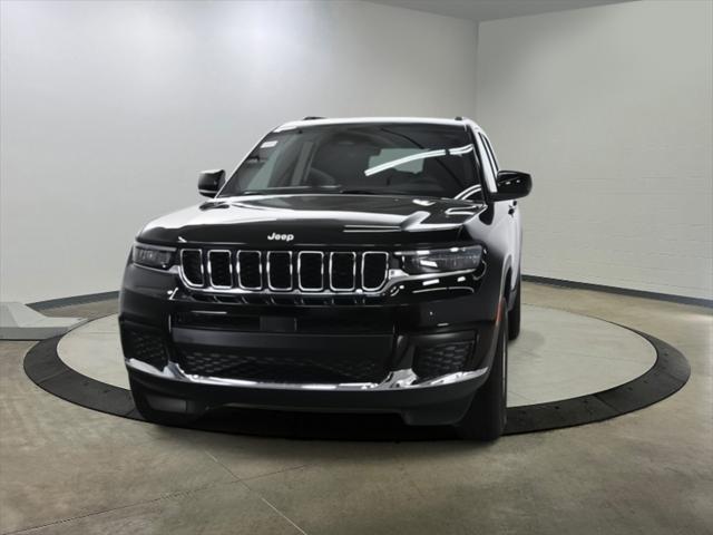 2025 Jeep Grand Cherokee GRAND CHEROKEE L LAREDO X 4X4