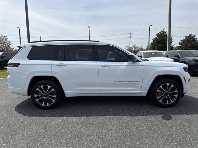 2025 Jeep Grand Cherokee GRAND CHEROKEE L OVERLAND 4X4