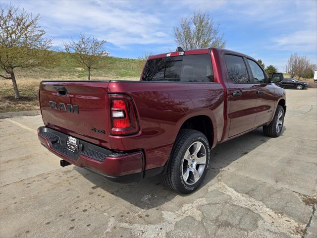 2025 RAM Ram 1500 RAM 1500 TRADESMAN CREW CAB 4X4 57 BOX