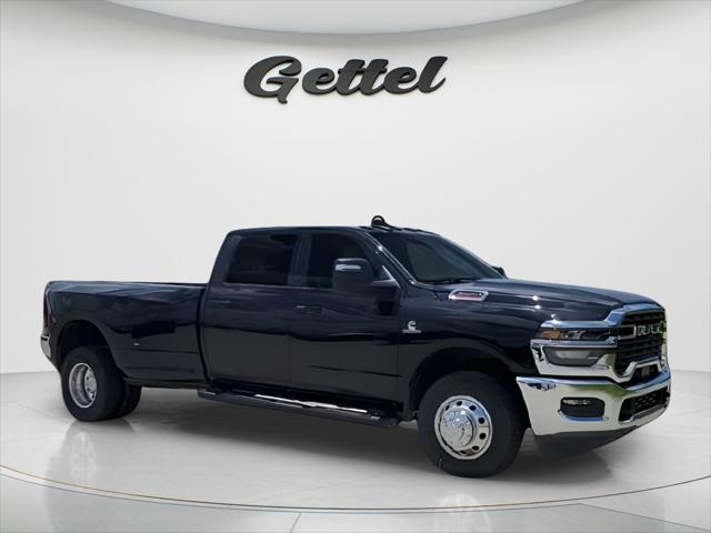2025 RAM Ram 3500 RAM 3500 TRADESMAN CREW CAB 4X2 8 BOX