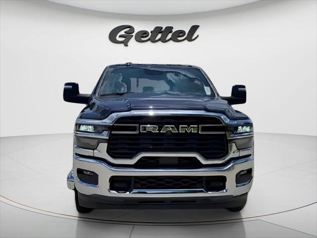 2025 RAM Ram 3500 RAM 3500 TRADESMAN CREW CAB 4X2 8 BOX