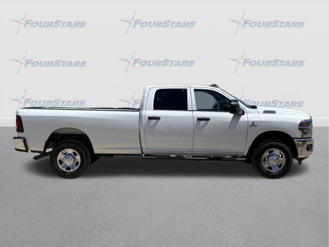2025 RAM Ram 2500 RAM 2500 TRADESMAN CREW CAB 4X4 8 BOX