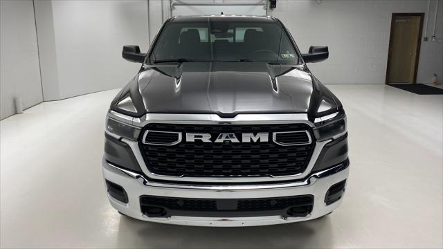 2025 RAM Ram 1500 RAM 1500 TRADESMAN QUAD CAB 4X4 64 BOX
