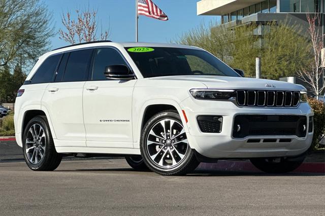 2025 Jeep Grand Cherokee GRAND CHEROKEE OVERLAND 4X4
