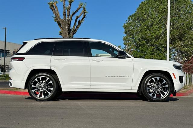 2025 Jeep Grand Cherokee GRAND CHEROKEE OVERLAND 4X4