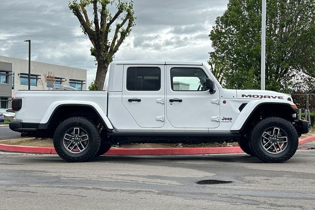 2025 Jeep Gladiator GLADIATOR MOJAVE X 4X4