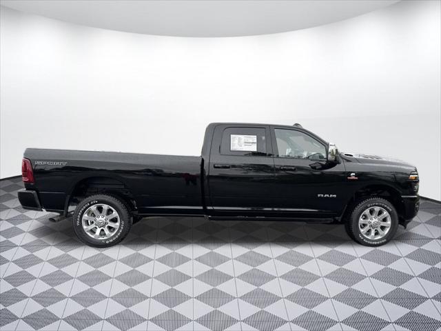 2025 RAM Ram 3500 RAM 3500 LARAMIE CREW CAB 4X4 8 BOX