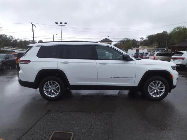 2025 Jeep Grand Cherokee GRAND CHEROKEE L LAREDO X 4X4