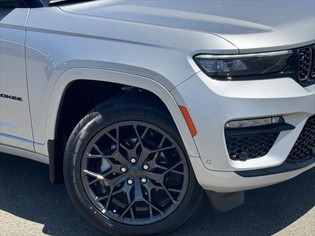 2025 Jeep Grand Cherokee GRAND CHEROKEE SUMMIT RESERVE 4X4