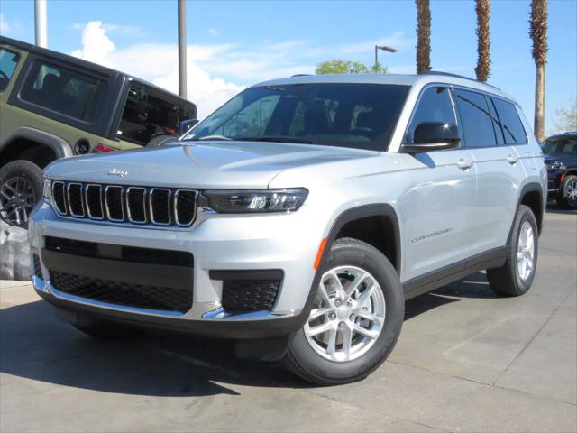 2025 Jeep Grand Cherokee GRAND CHEROKEE L LAREDO X 4X4