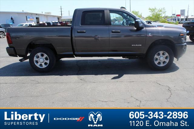 2025 RAM Ram 3500 RAM 3500 BIG HORN CREW CAB 4X4 64 BOX