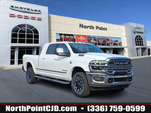 2025 RAM Ram 3500 RAM 3500 LIMITED MEGA CAB 4X4 64 BOX