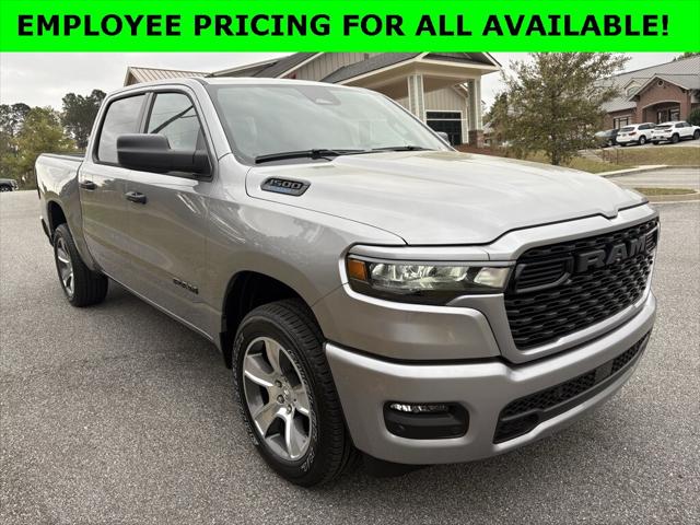 2025 RAM Ram 1500 RAM 1500 TRADESMAN CREW CAB 4X4 57 BOX