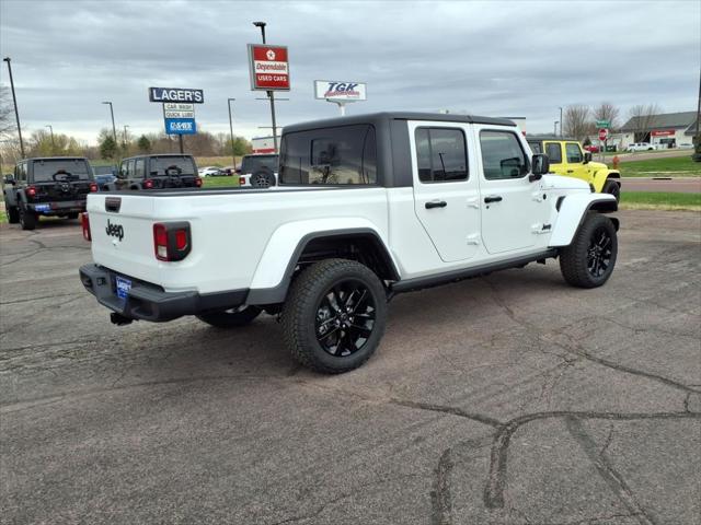 2025 Jeep Gladiator GLADIATOR NIGHTHAWK 4X4 2025 Jeep Gladiator GLADIATOR NIGHTHAWK 4X4