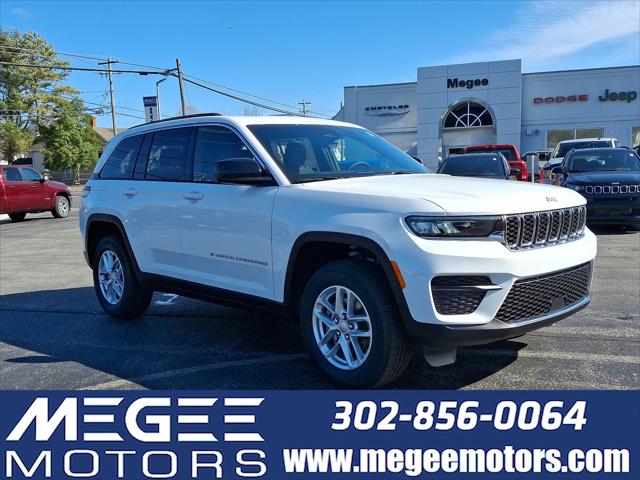 2025 Jeep Grand Cherokee GRAND CHEROKEE LAREDO X 4X4