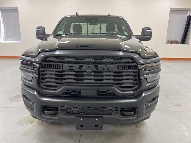 2025 RAM Ram 3500 RAM 3500 TRADESMAN REGULAR CAB 4X4 8 BOX