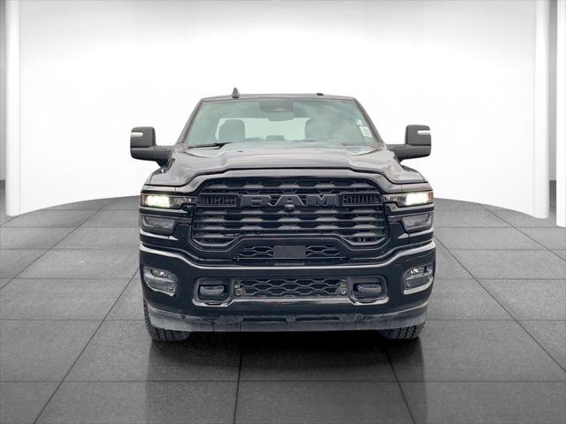 2025 RAM 2500 RAM 2500 BIG HORN CREW CAB 4X2 64 BOX
