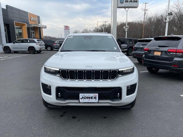 2025 Jeep Grand Cherokee GRAND CHEROKEE OVERLAND 4X4