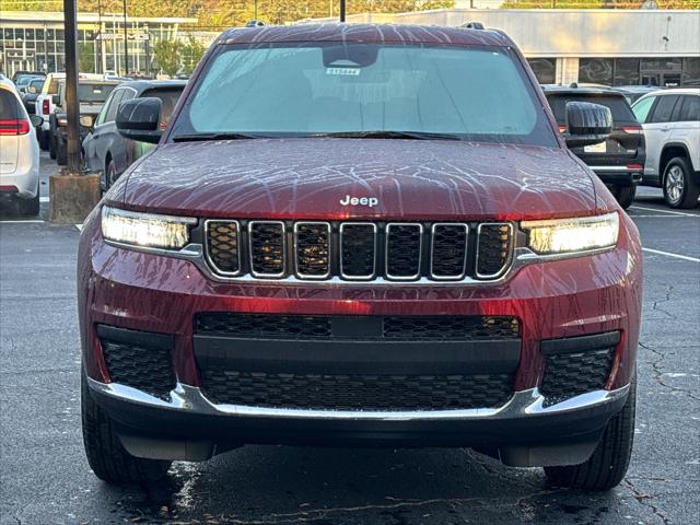 2025 Jeep Grand Cherokee GRAND CHEROKEE L LAREDO 4X4