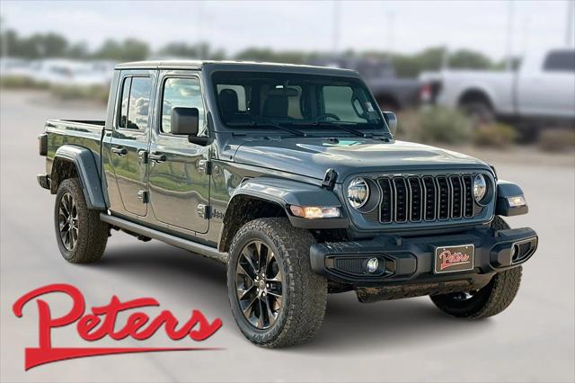 2025 Jeep Gladiator GLADIATOR NIGHTHAWK 4X4