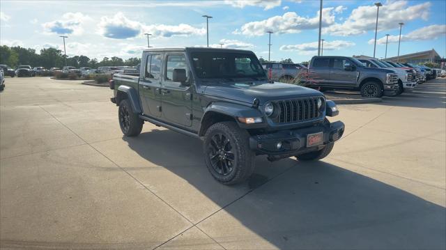 2025 Jeep Gladiator GLADIATOR NIGHTHAWK 4X4