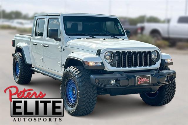 2025 Jeep Gladiator GLADIATOR NIGHTHAWK 4X4