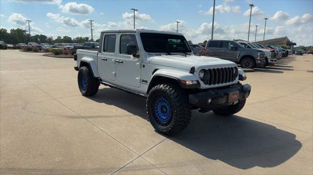 2025 Jeep Gladiator GLADIATOR NIGHTHAWK 4X4
