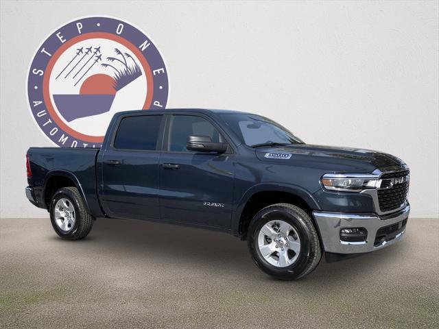 2025 RAM Ram 1500 RAM 1500 BIG HORN CREW CAB 4X4 57 BOX