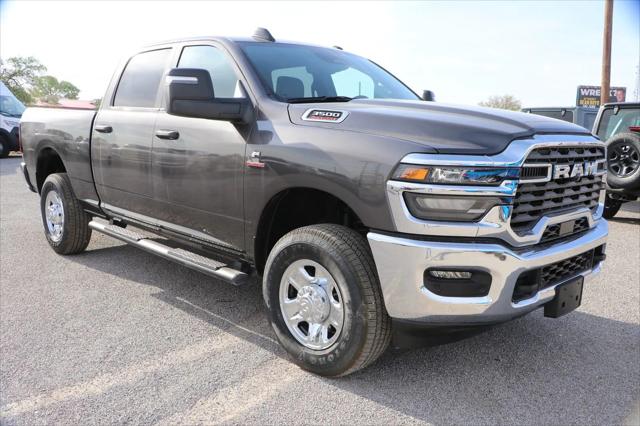 2025 RAM Ram 3500 RAM 3500 TRADESMAN CREW CAB 4X4 64 BOX