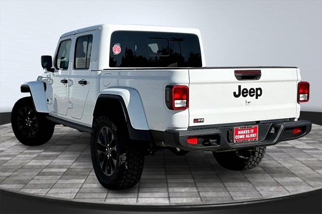 2025 Jeep Gladiator GLADIATOR NIGHTHAWK 4X4 2025 Jeep Gladiator GLADIATOR NIGHTHAWK 4X4