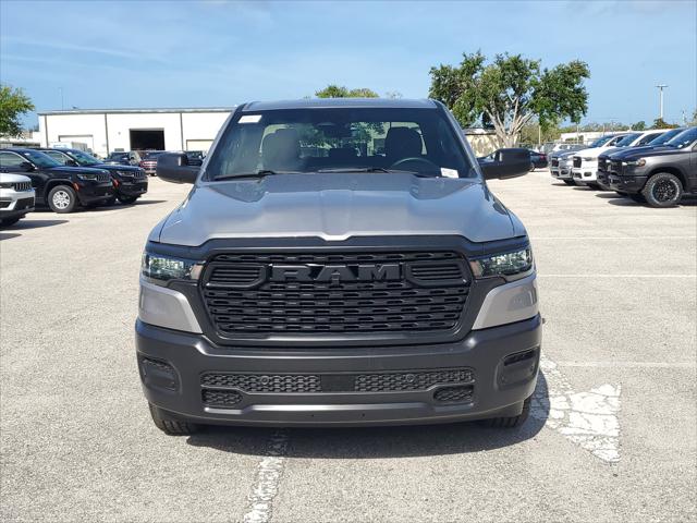 2025 RAM Ram 1500 RAM 1500 TRADESMAN QUAD CAB 4X4 64 BOX