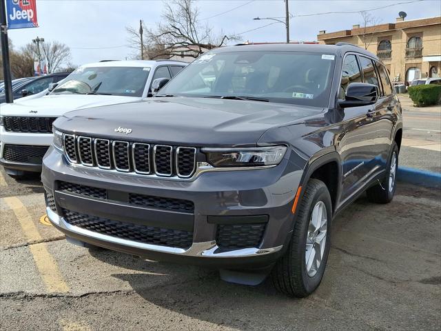 2025 Jeep Grand Cherokee GRAND CHEROKEE L LAREDO X 4X4